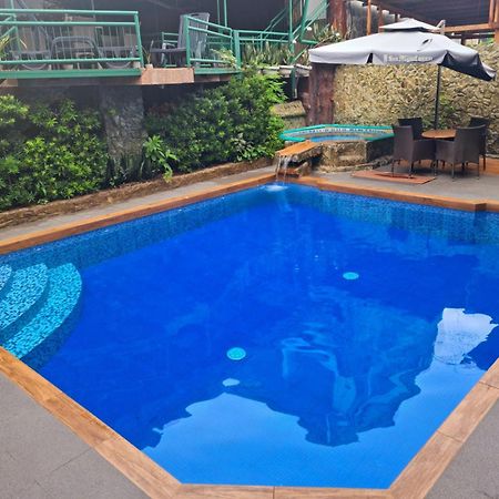 Mb'S Garden Inn Lapu-Lapu City Esterno foto