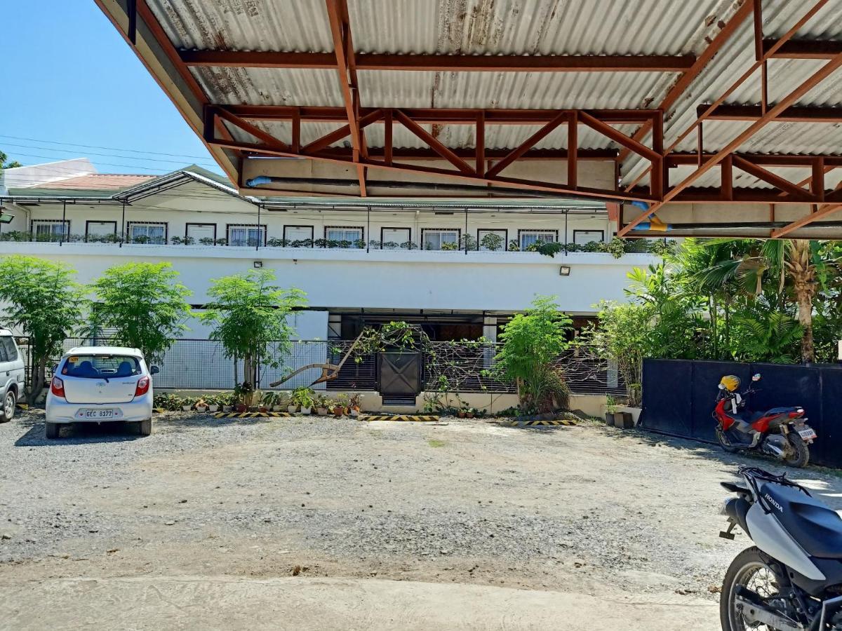 Mb'S Garden Inn Lapu-Lapu City Esterno foto