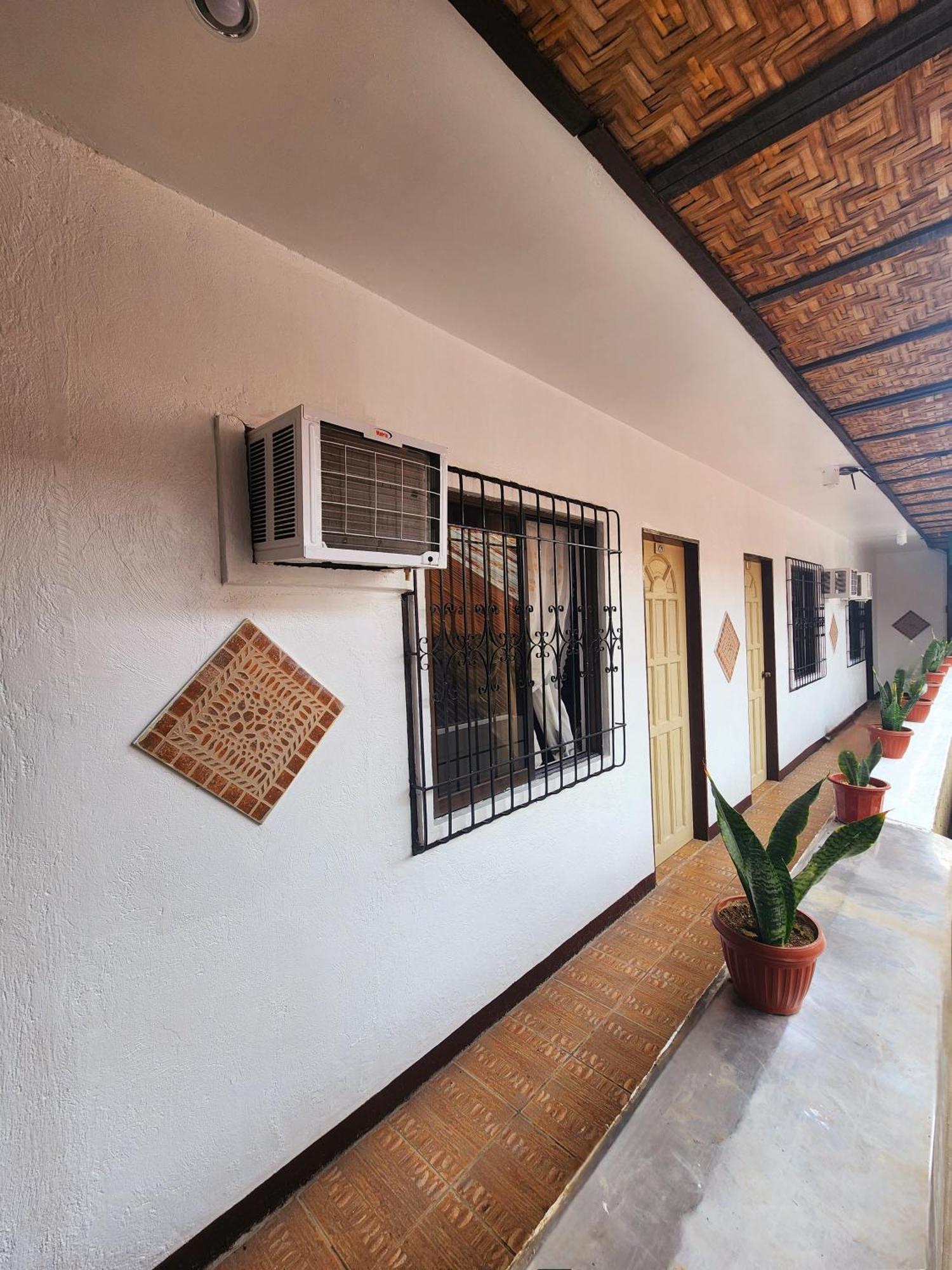Mb'S Garden Inn Lapu-Lapu City Esterno foto